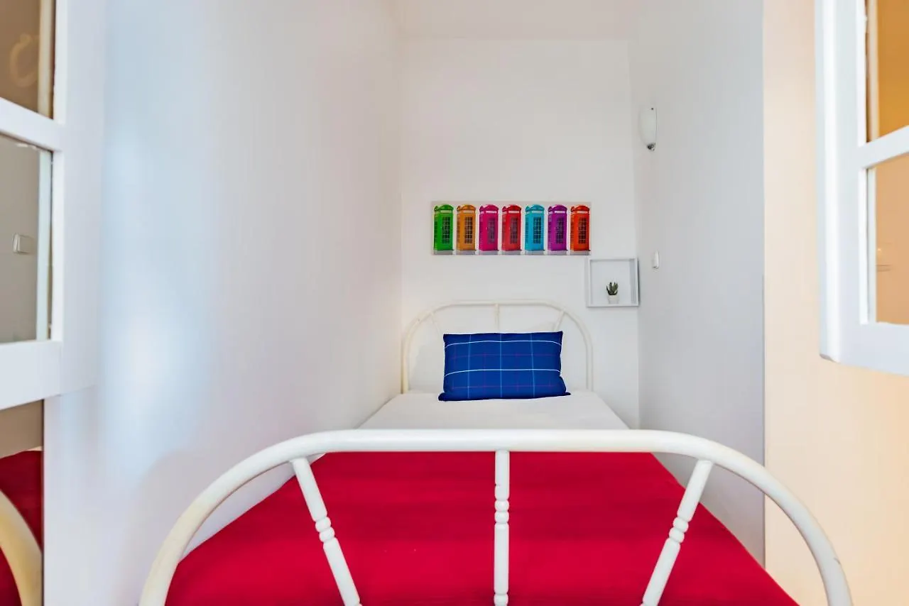 2Br At Chiado Historical Heart Of Lisbon Apartamento 0*,  Portugal